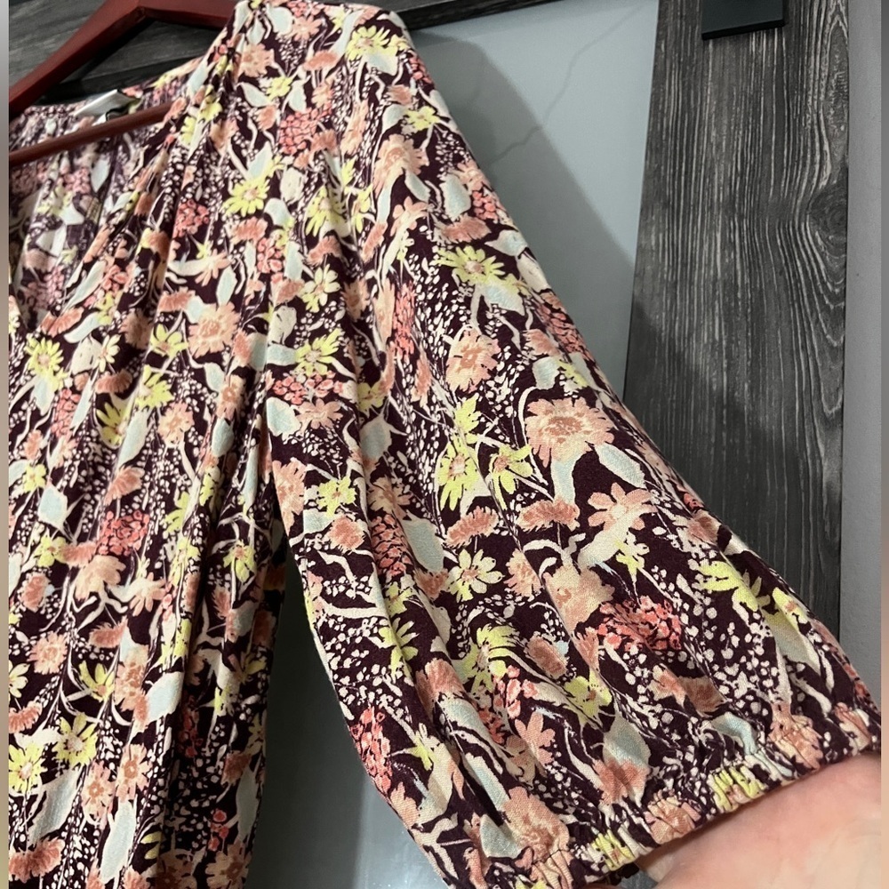 Ava & Viv Boho Floral Slight 3/4 Balloon Sleeve V-Neck Women's Size X - Picture 4 of 7